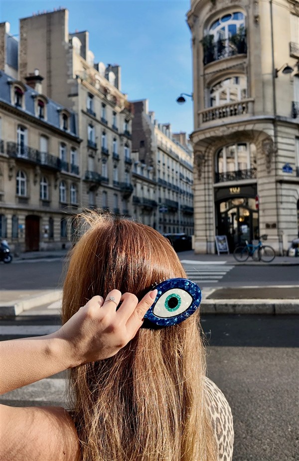 SOLAR ECLIPSE HAND BAG HERO BRUSH EVIL EYE