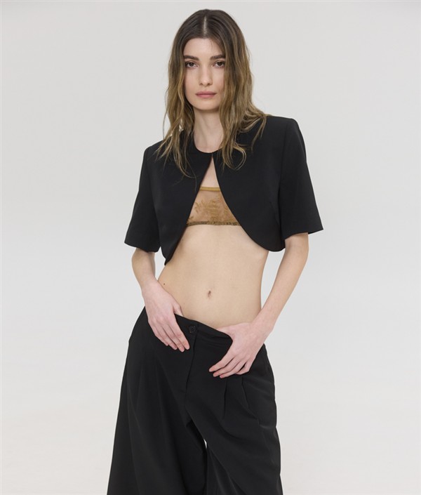 SSG PHOIBE CROP BLAZER BLACK