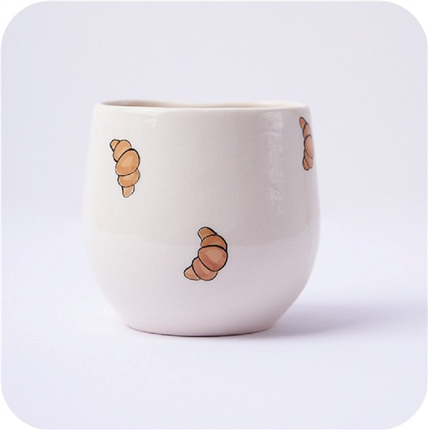 LACA CROISSANT HUG MUG